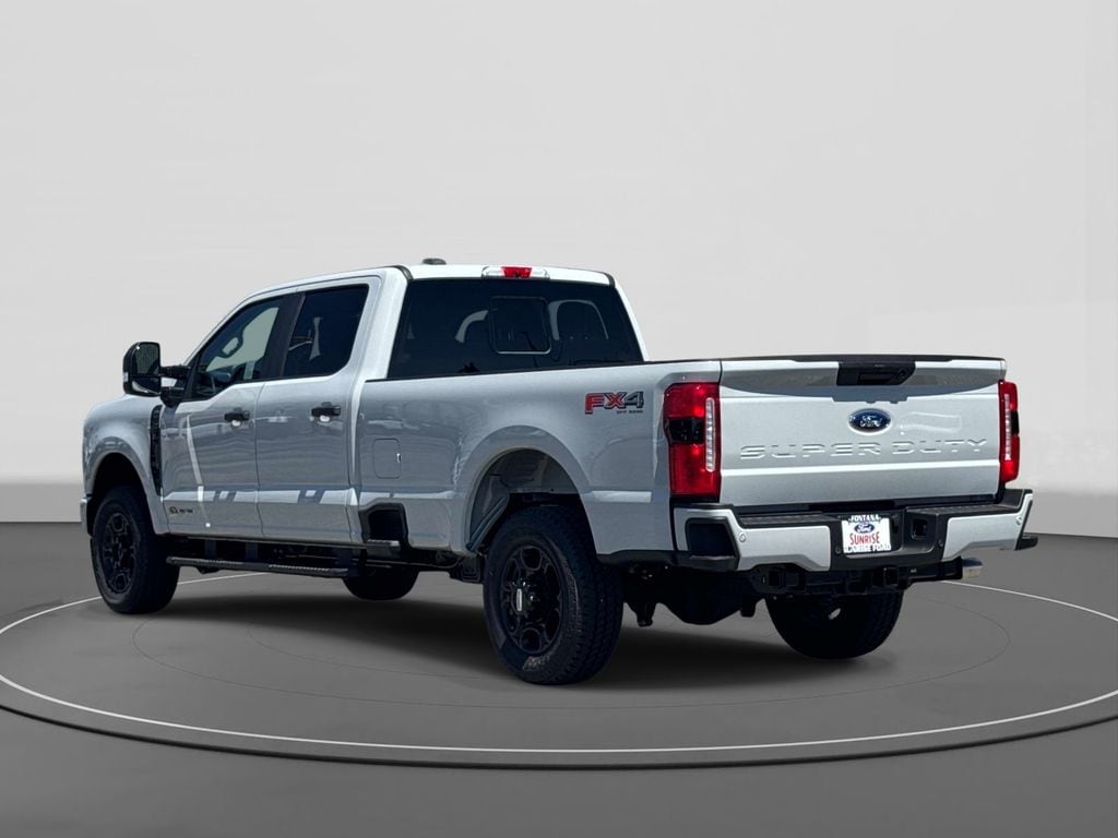 New 2026 Ford F-350 Truck Crew Cab