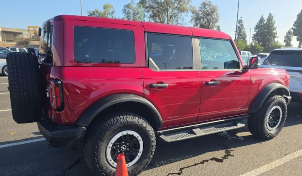 Used 2025 Ford Bronco Badlands SUV