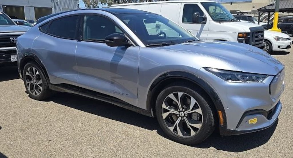 Used 2022 Ford Mustang Mach-E Premium SUV