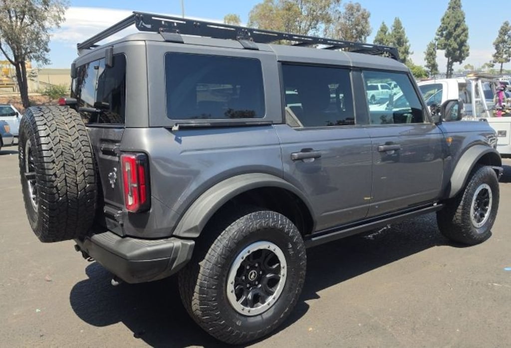 Certified 2024 Ford Bronco Badlands SUV