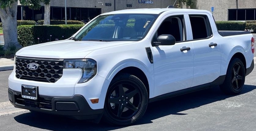 2025 Ford Maverick XL AWD's photo