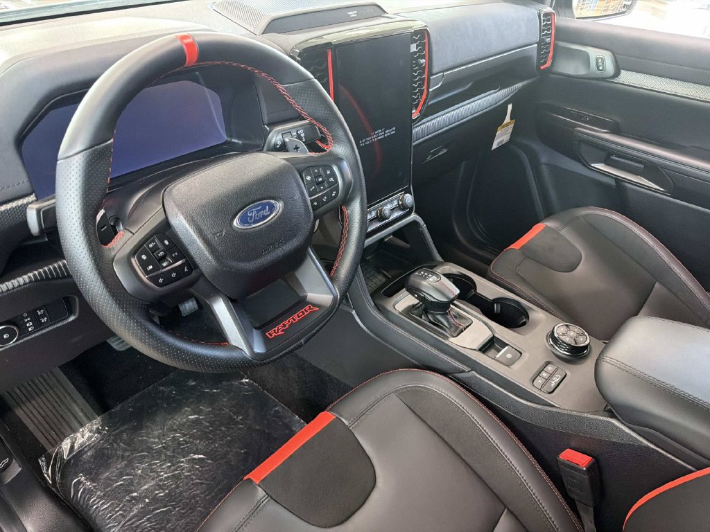 2025 Ford Ranger Raptor - Photo 7