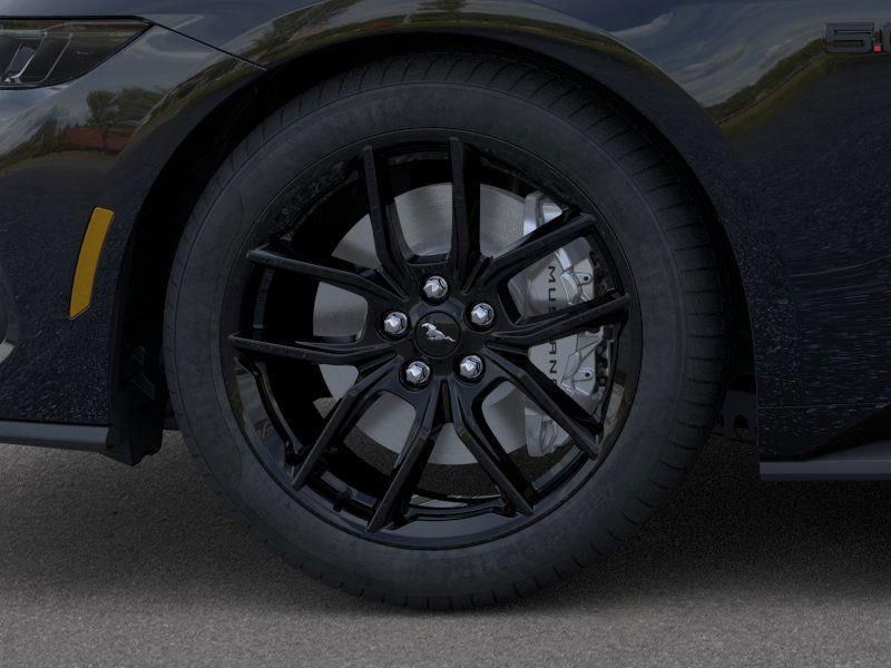 2025 Ford Mustang GT Fastback - Photo 19