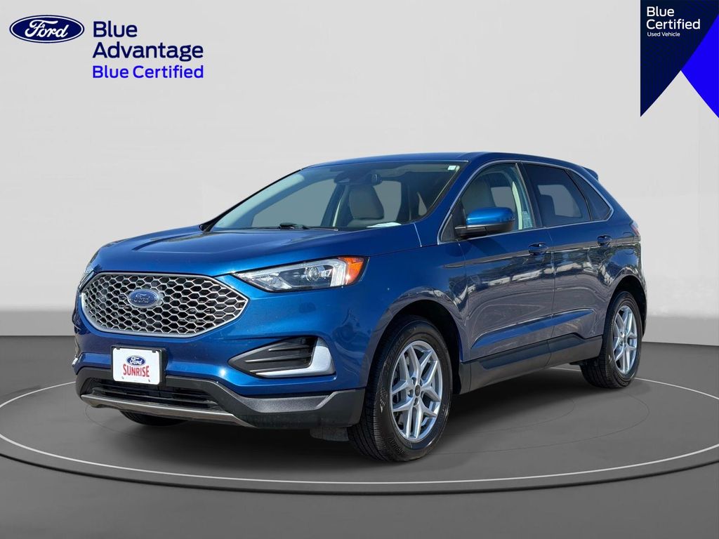 2023 Ford Edge