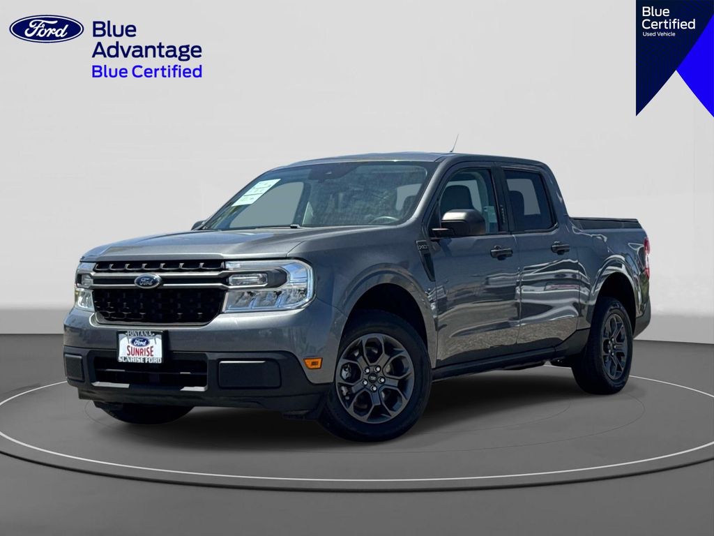 2022 Ford Maverick XLT FWD photo