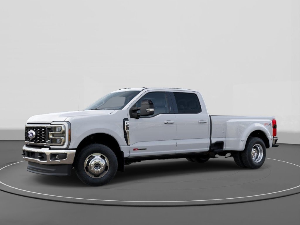 2027 Ford F-350 Lariat Truck Crew Cab