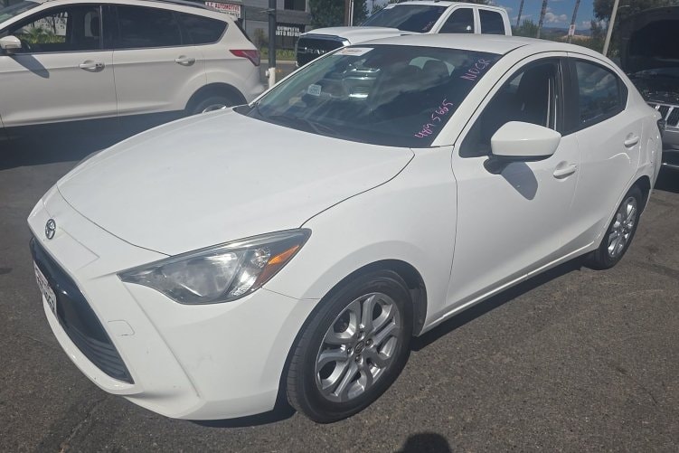 2017 Toyota Yaris iA