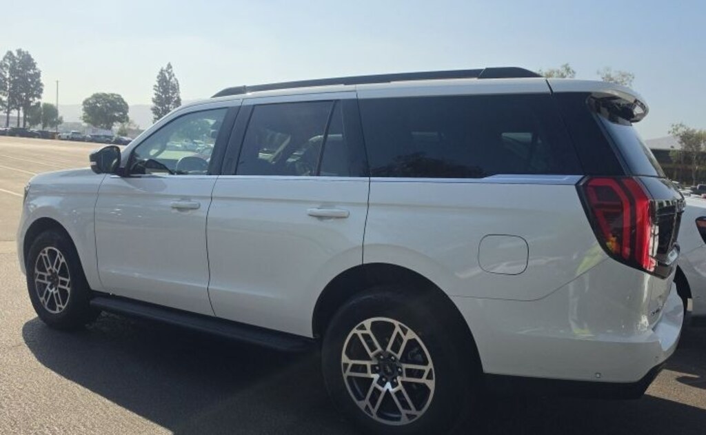 Used 2025 Ford Expedition Active SUV