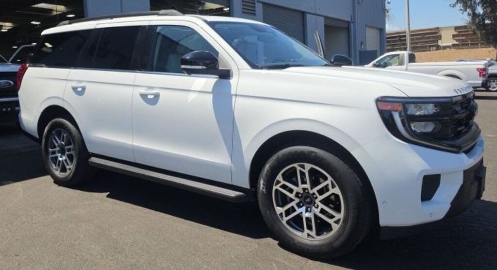 Used 2025 Ford Expedition Active SUV