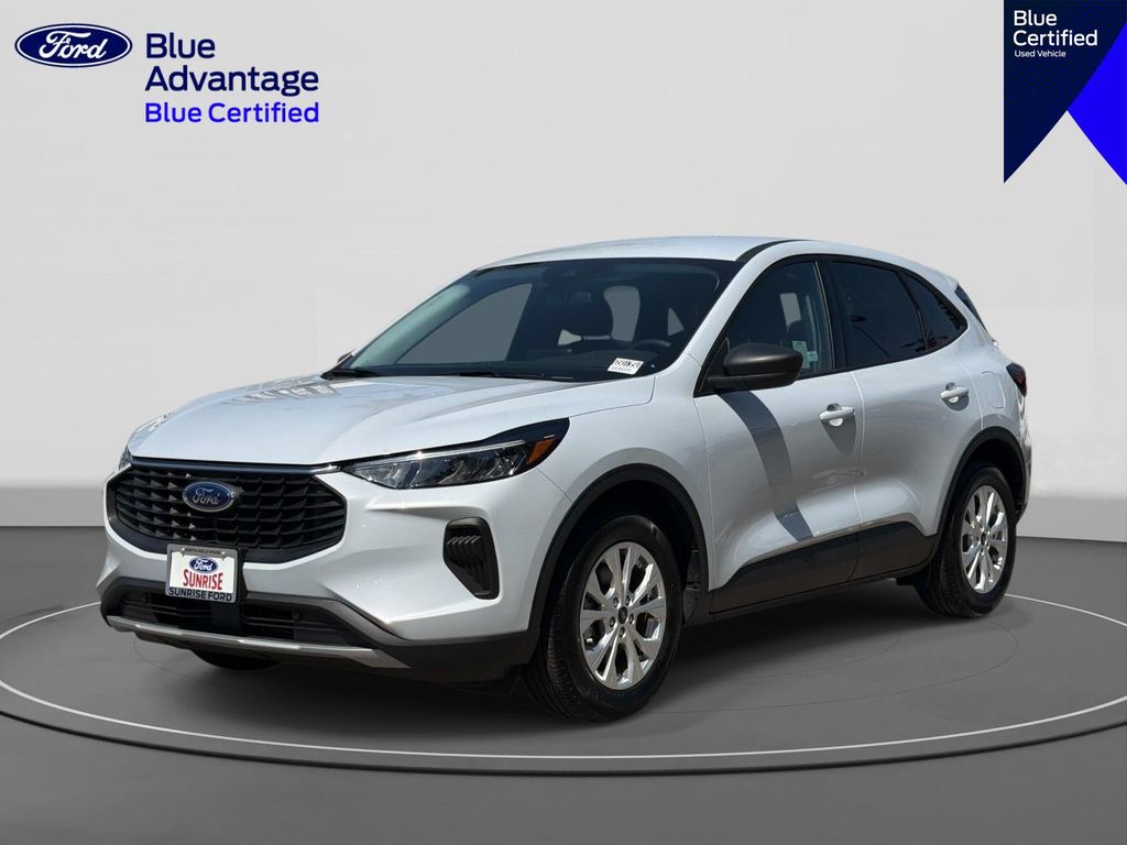 2025 Ford Escape Active FWD's photo