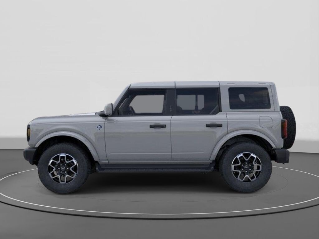 New 2026 Ford Bronco Outer Banks SUV