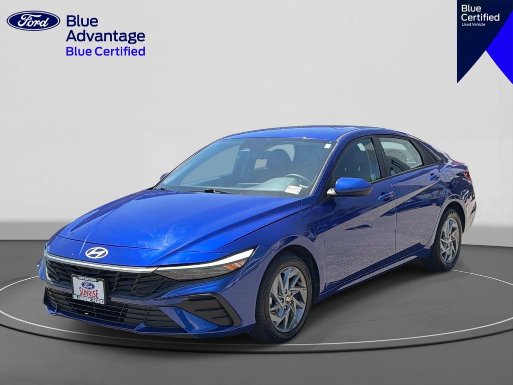 2024 Hyundai Elantra