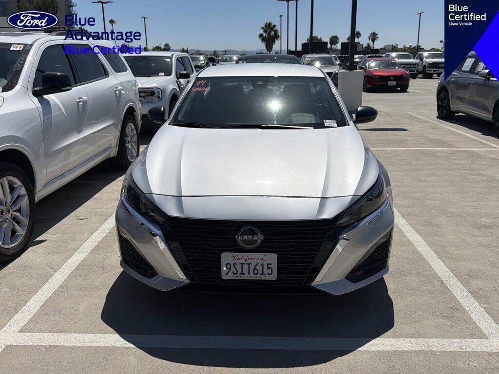 Certified 2025 Nissan Altima SV Sedan