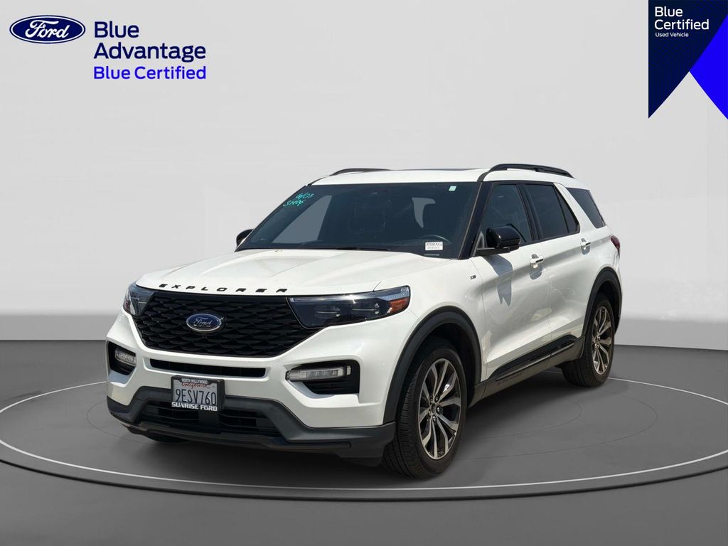 2022 Ford Explorer ST-LINE RWD's photo
