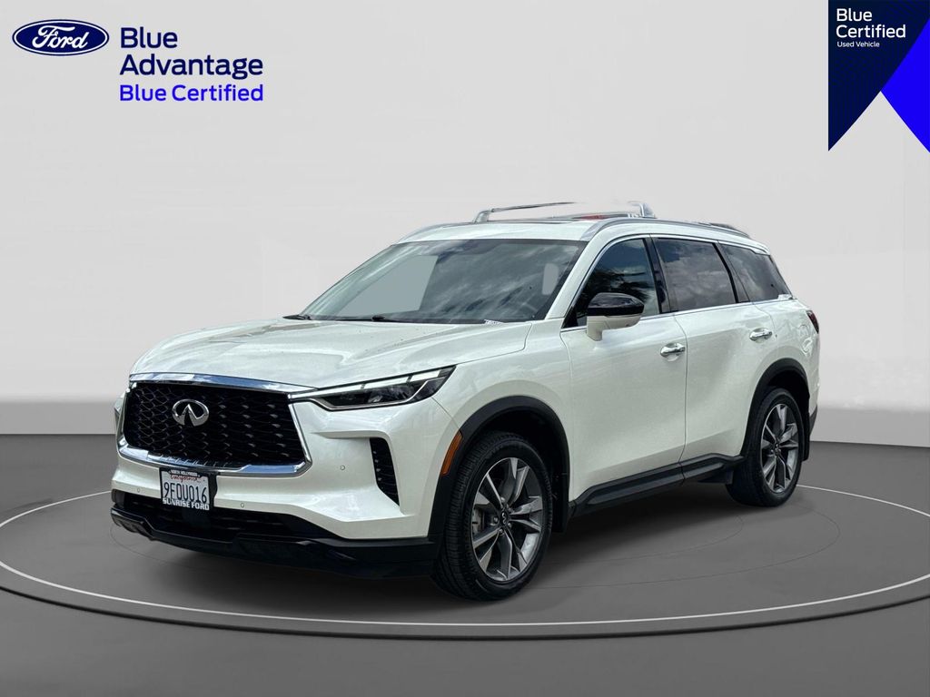2023 INFINITI QX60 LUXE's photo