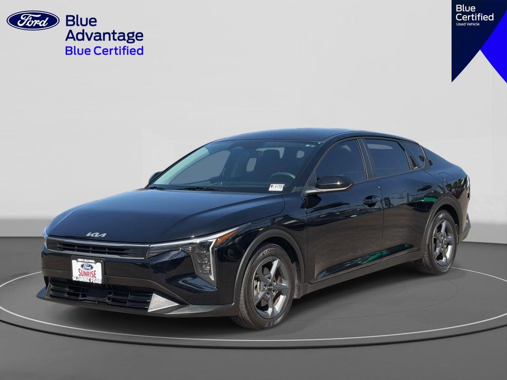 2025 Kia K4