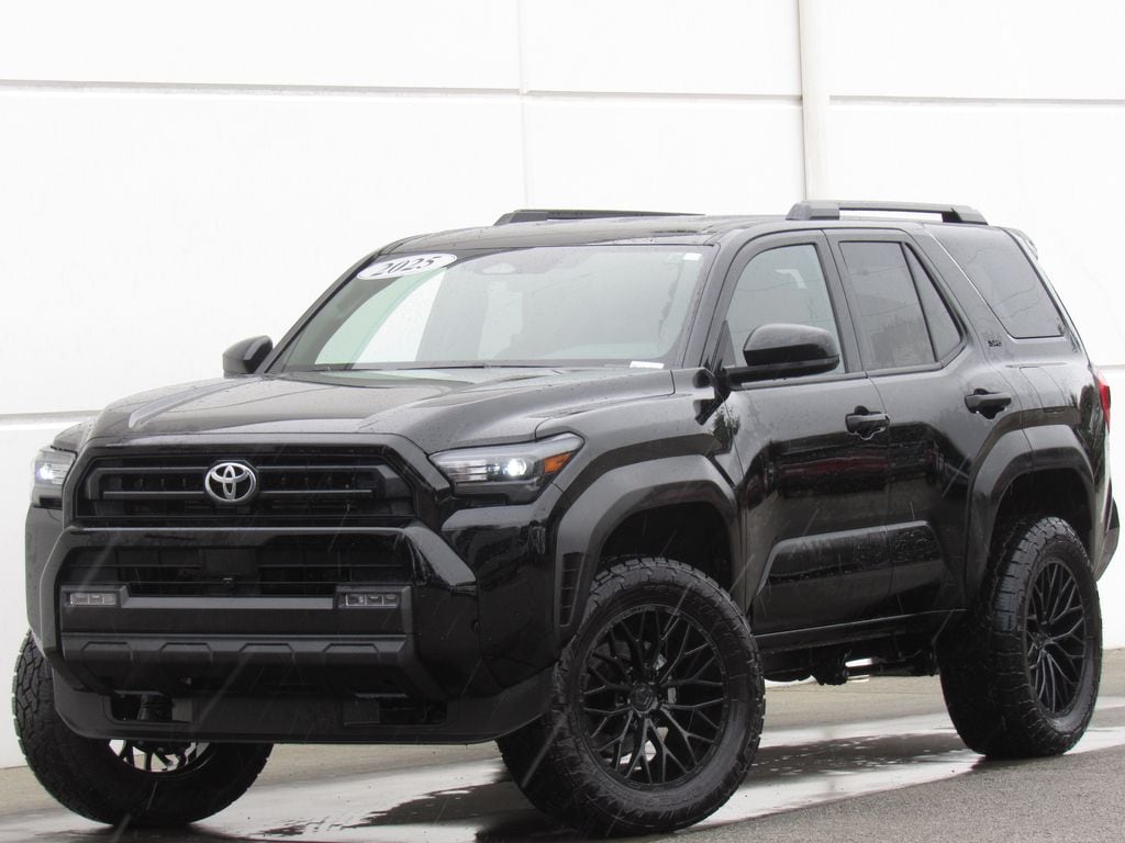 2025 Toyota 4Runner SR5 2WD's photo