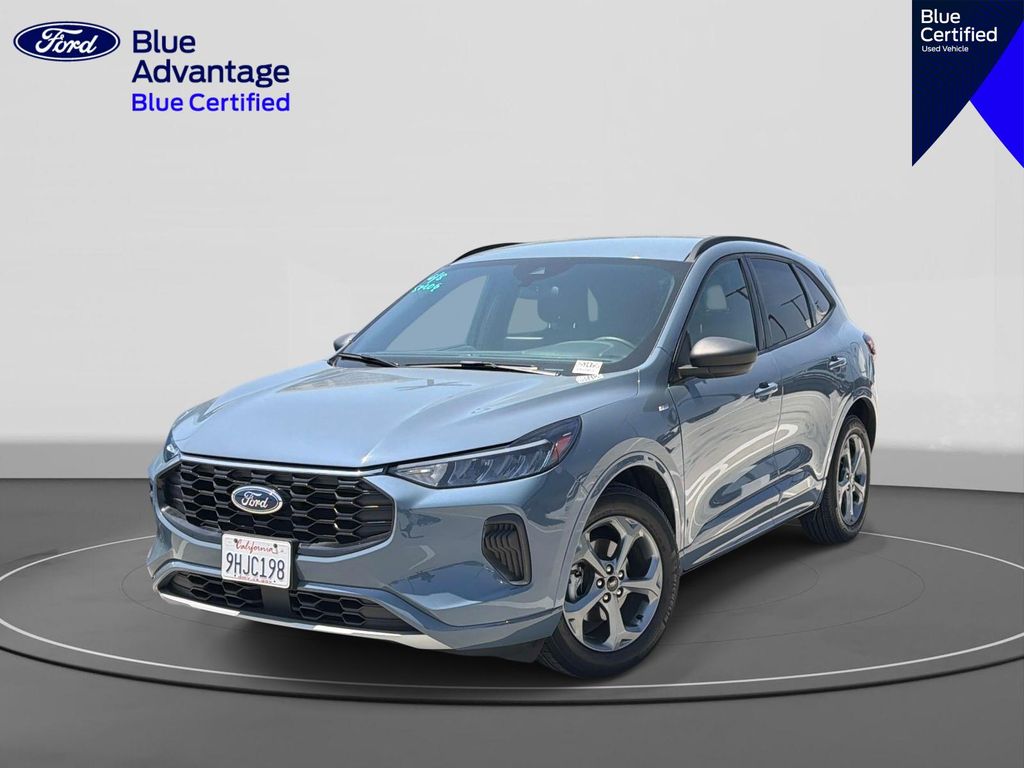 2023 Ford Escape ST-Line FWD Hybrid's photo