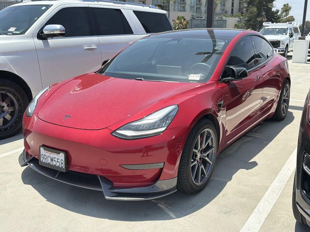 2020 Tesla Model 3 Standard Range Plus's photo