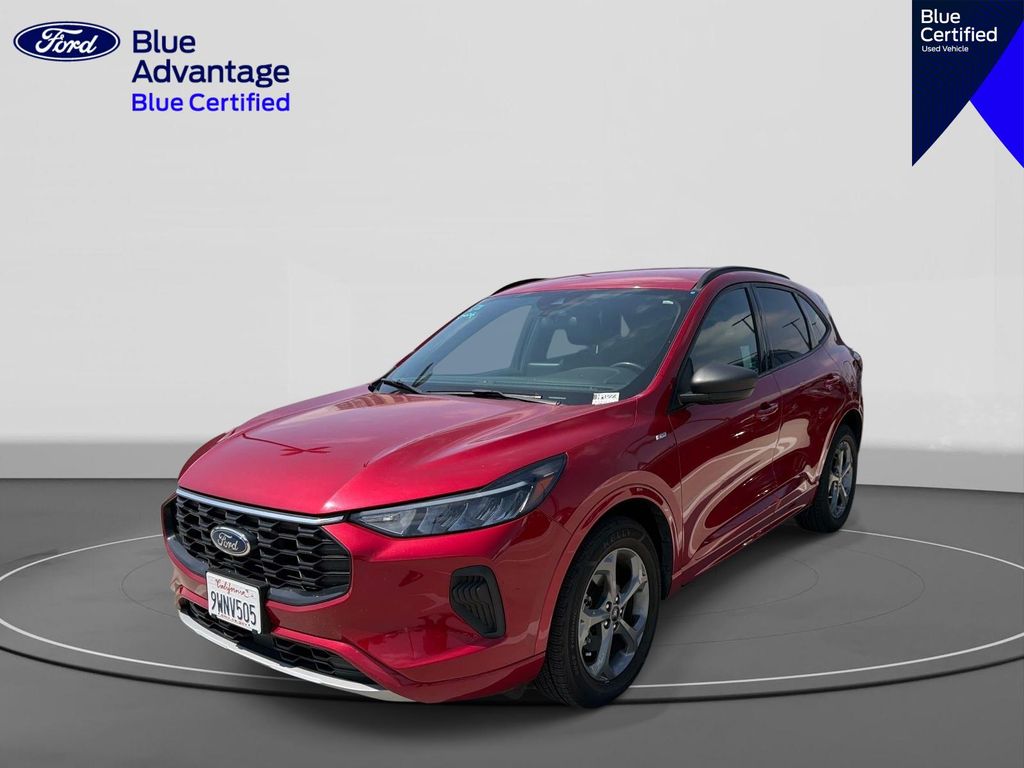 2023 Ford Escape ST-Line AWD's photo