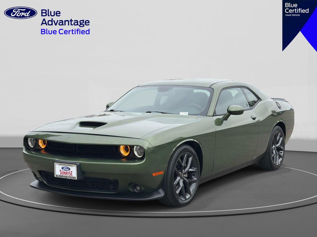 2021 Dodge Challenger GT Auto's photo