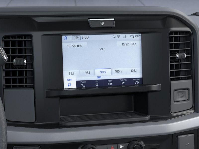 2025 Ford F-550 Super Duty Chassis Cab XLT - Photo 14