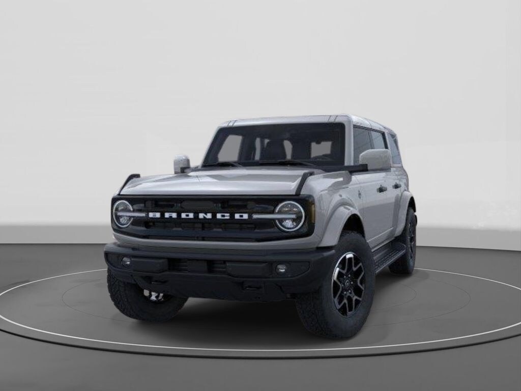 New 2026 Ford Bronco Outer Banks SUV