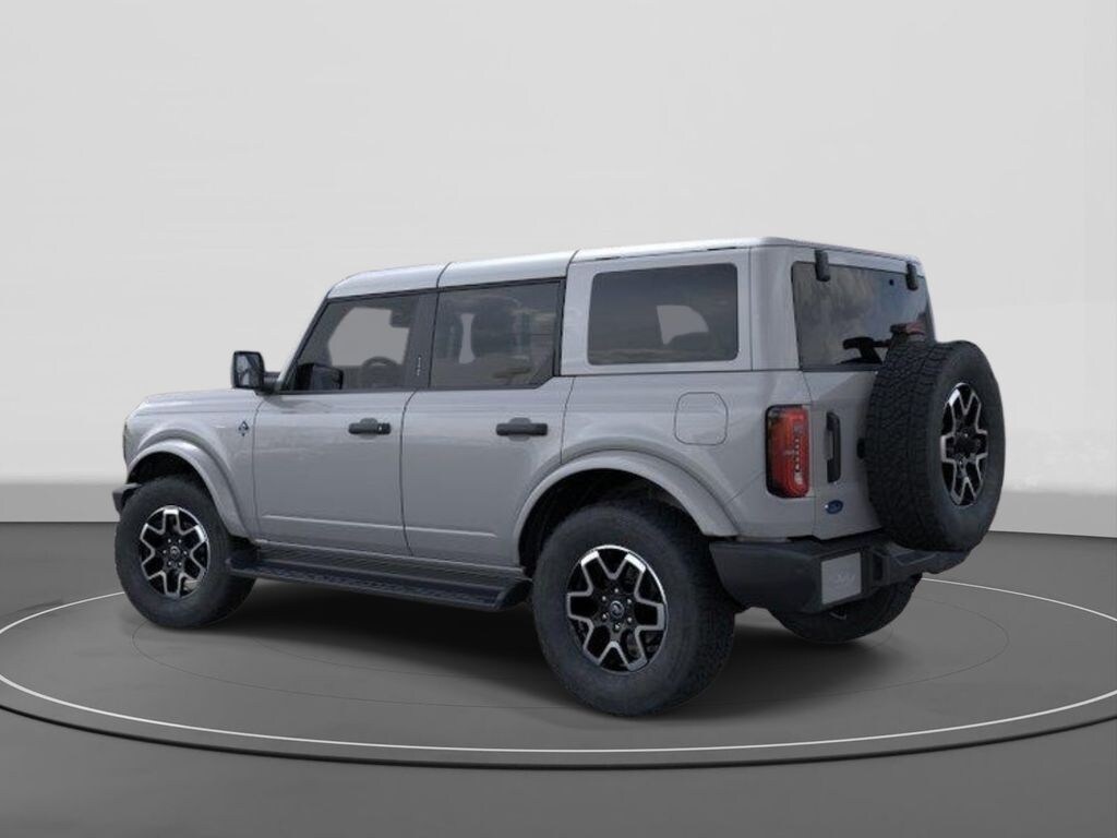 New 2026 Ford Bronco Outer Banks SUV