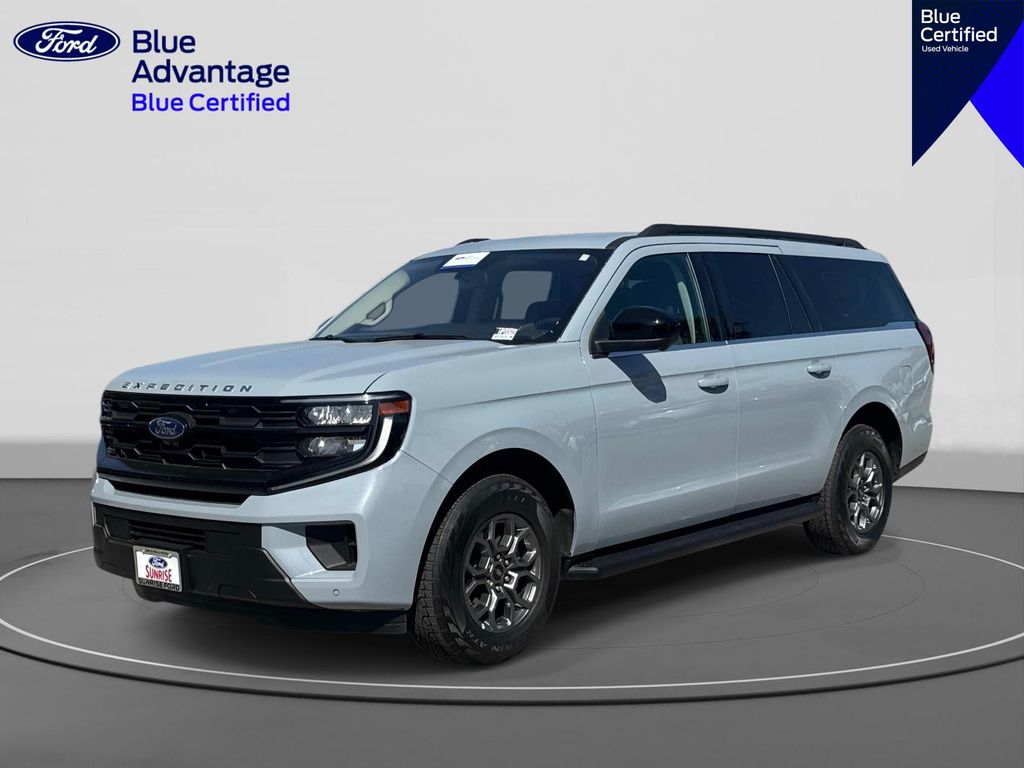 2025 Ford Expedition Active MAX's photo