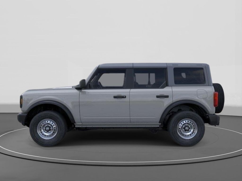 New 2026 Ford Bronco Base SUV