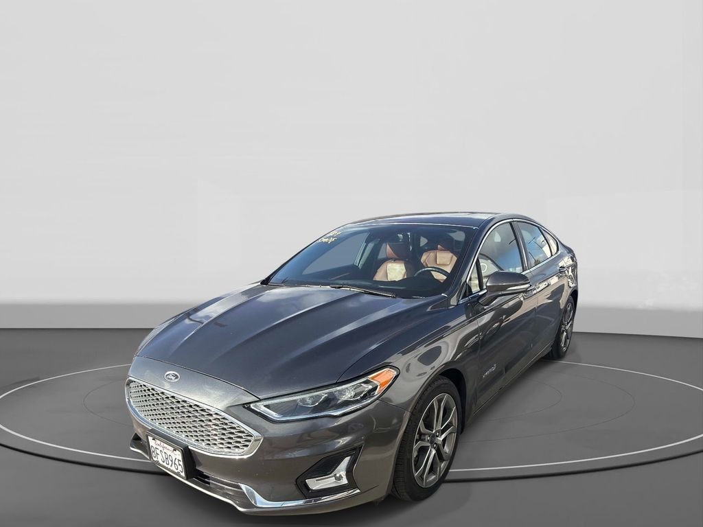 Certified 2019 Ford Fusion Hybrid Titanium Sedan
