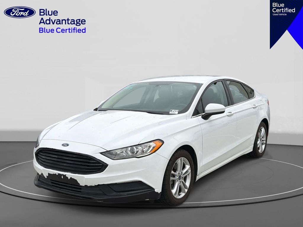 2018 Ford Fusion SE FWD's photo