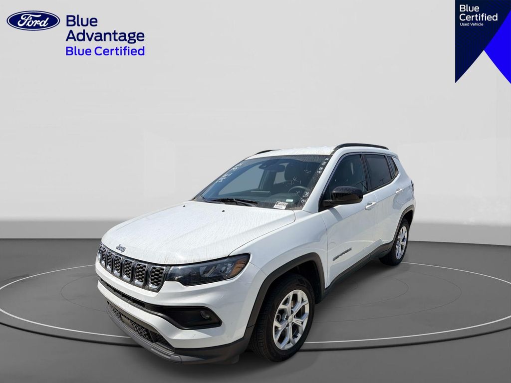 2024 Jeep Compass Latitude 4X4's photo