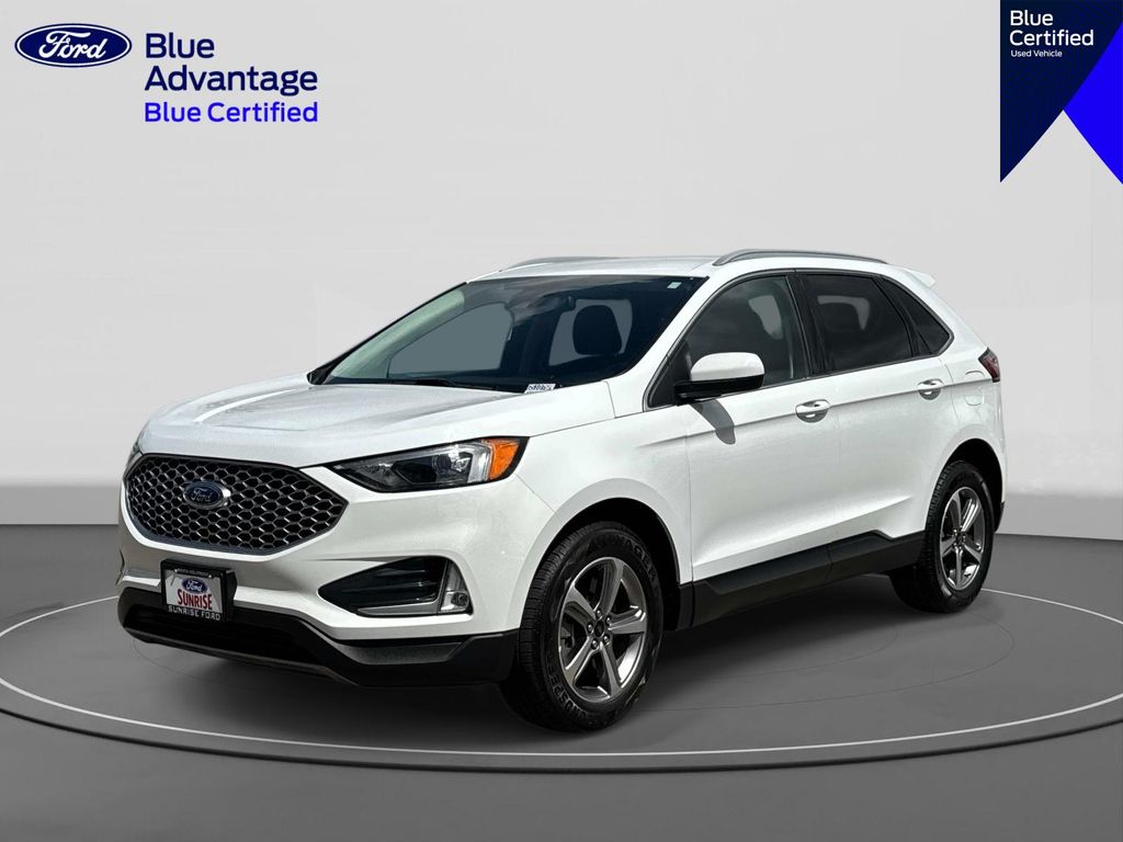 2024 Ford Edge SEL AWD's photo