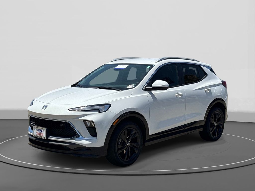 2024 Buick Encore GX Sport Touring's photo