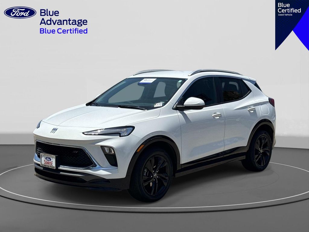 2024 Buick Encore GX Sport Touring's photo