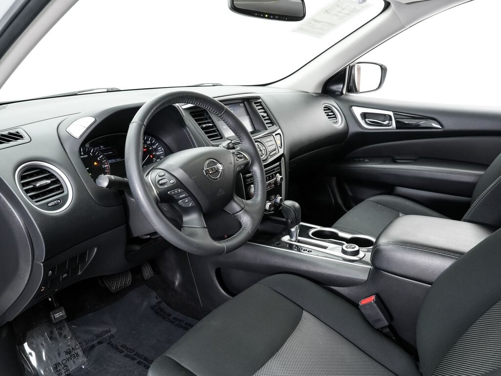 Used 2019 Nissan Pathfinder SV SUV