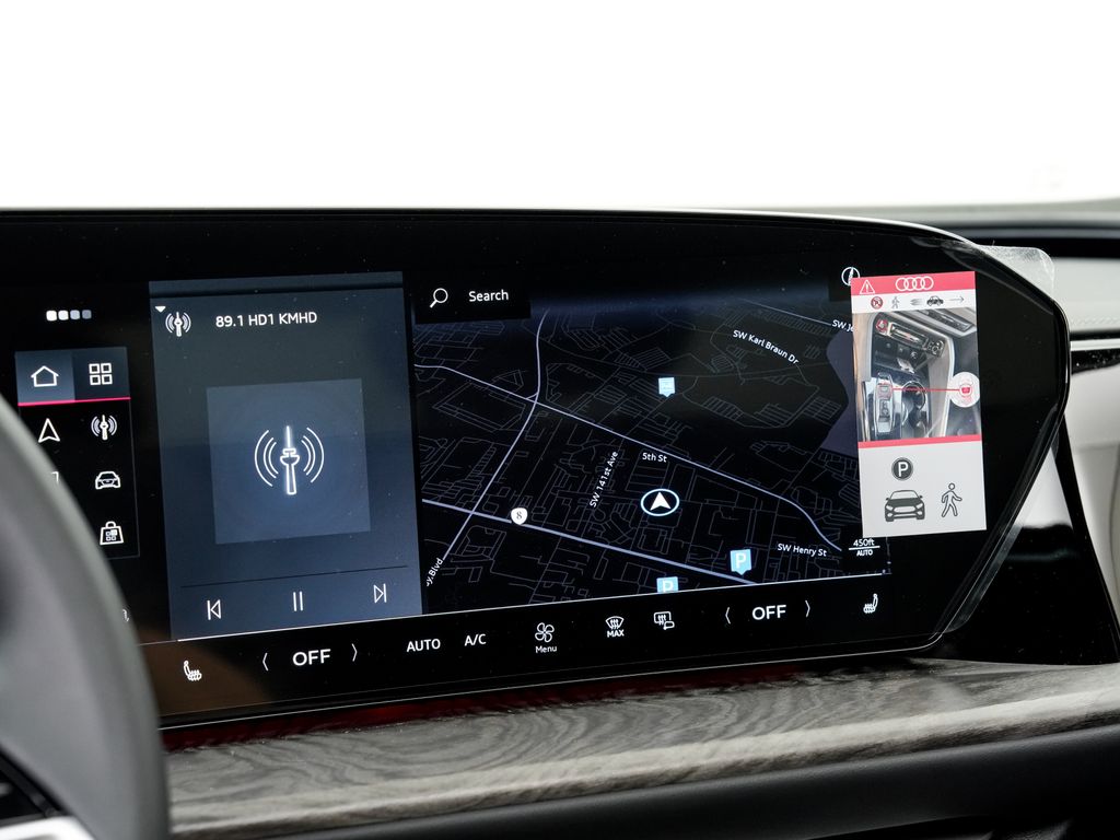 2025 Audi Q5 Premium - Photo 17