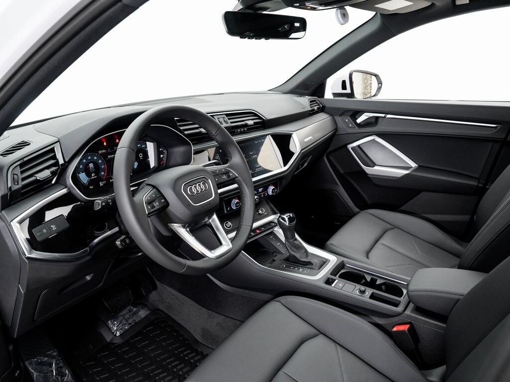 New 2025 Audi Q3 Premium SUV