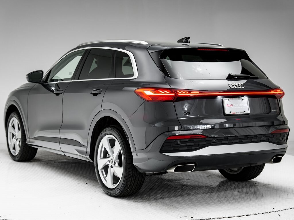 Used 2025 Audi Q5 2.0T Prestige SUV