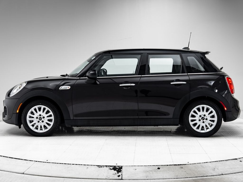 Used 2016 MINI Hardtop 4 Door Base Hatchback