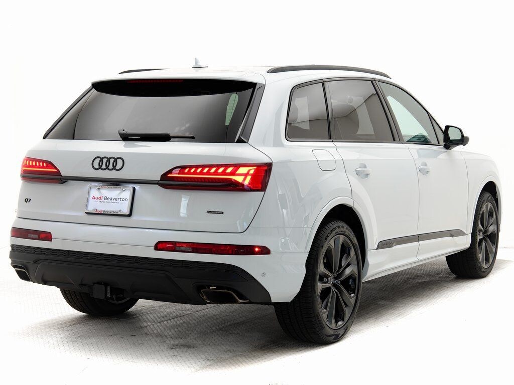 Used 2025 Audi Q7 55 Premium Plus SUV
