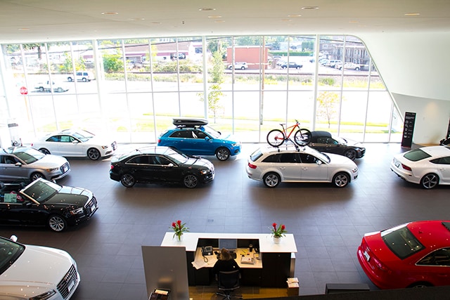 Interior 4.jpg