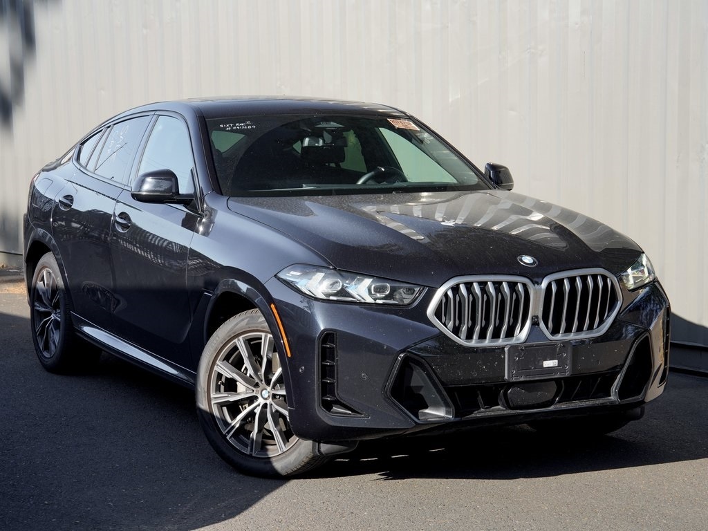2025 BMW X6 xDrive40i