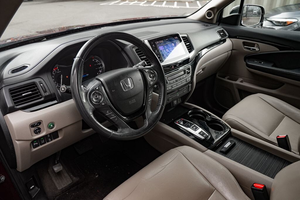 Used 2017 Honda Pilot Touring SUV