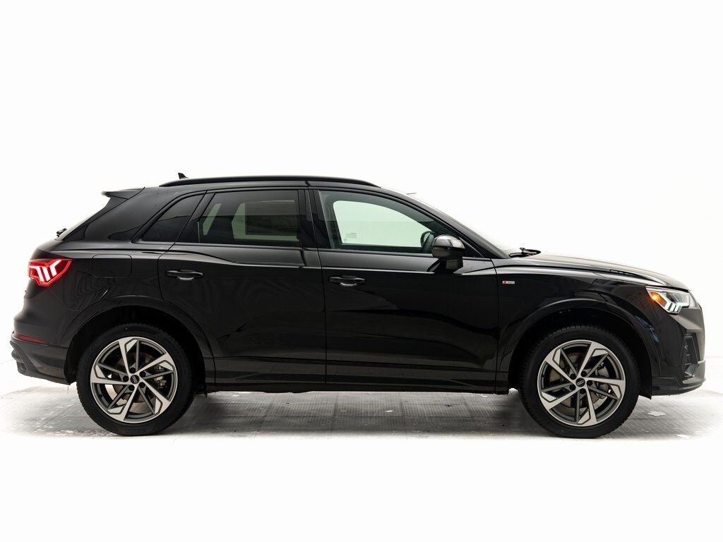 New 2025 Audi Q3 Premium SUV