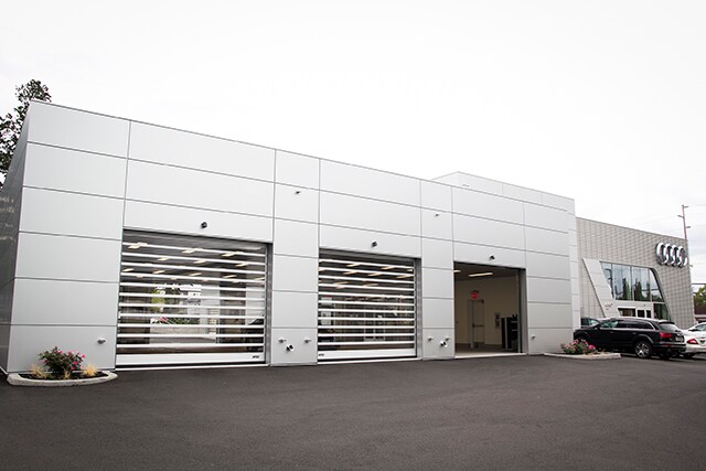 exterior 3.jpg