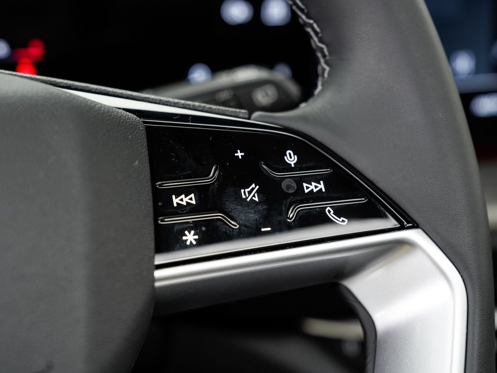 2025 Audi Q5 Premium - Photo 15