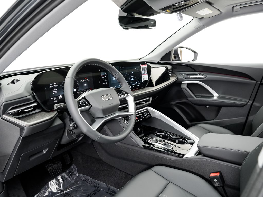 2025 Audi Q5 Premium - Photo 7