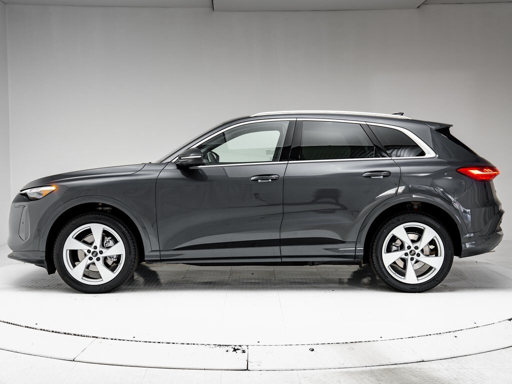 Used 2025 Audi Q5 2.0T Prestige SUV